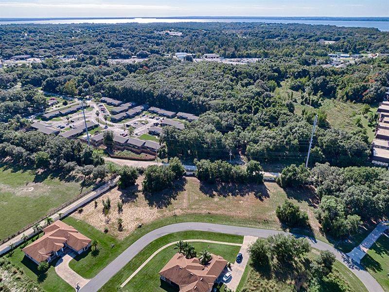 829 Oaks Shores Road - Photo 1