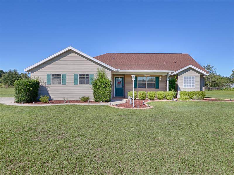 9830 64TH Avenue - Photo 1