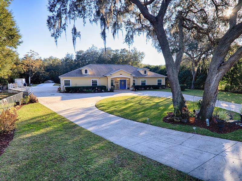 1812 Griffin Avenue - Photo 1