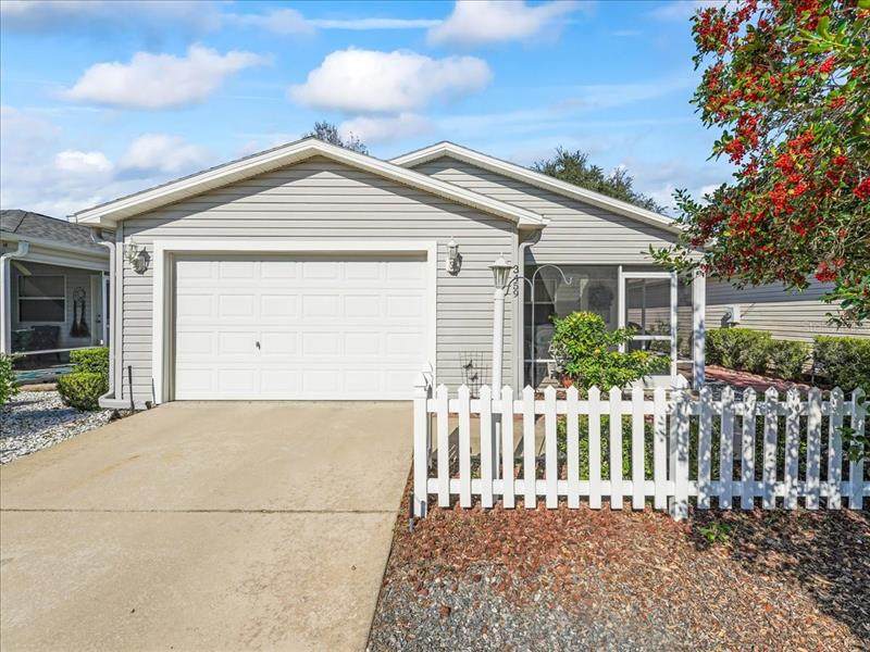 3459 Amelia Avenue - Photo 1