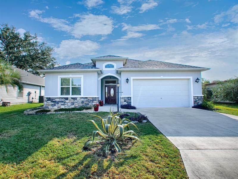 912 Silver Oak Avenue - Photo 1