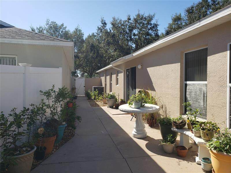 2096 Braxton Street - Photo 1
