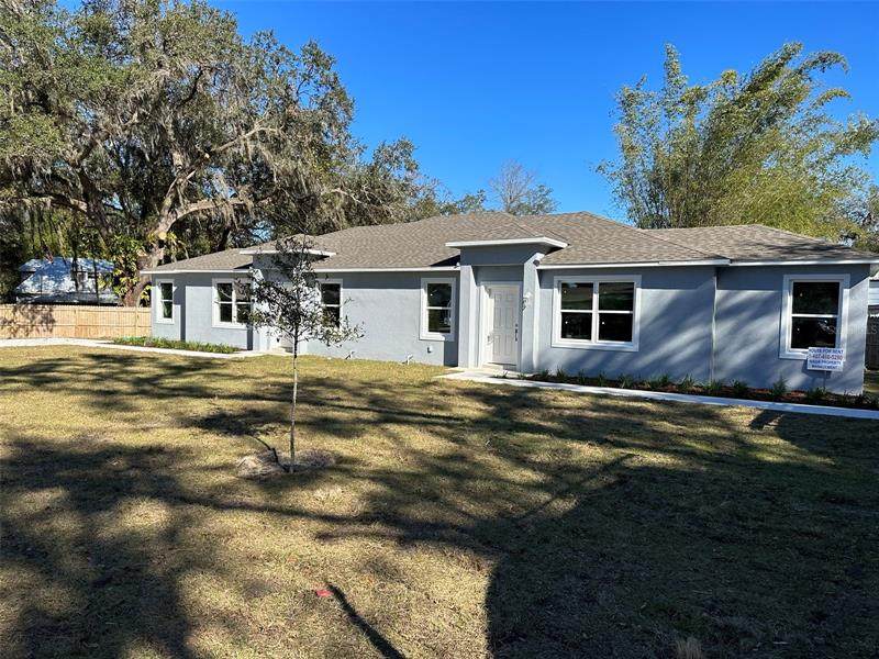425 Thompson Street - Photo 1