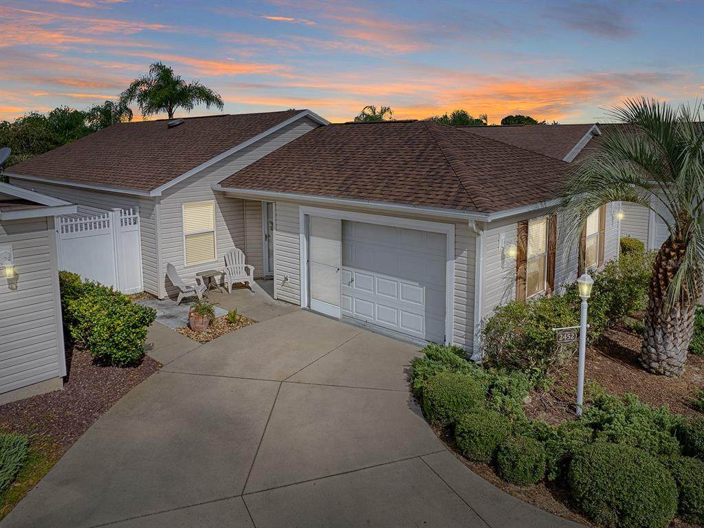 2452 Dundee Terrace - Photo 1