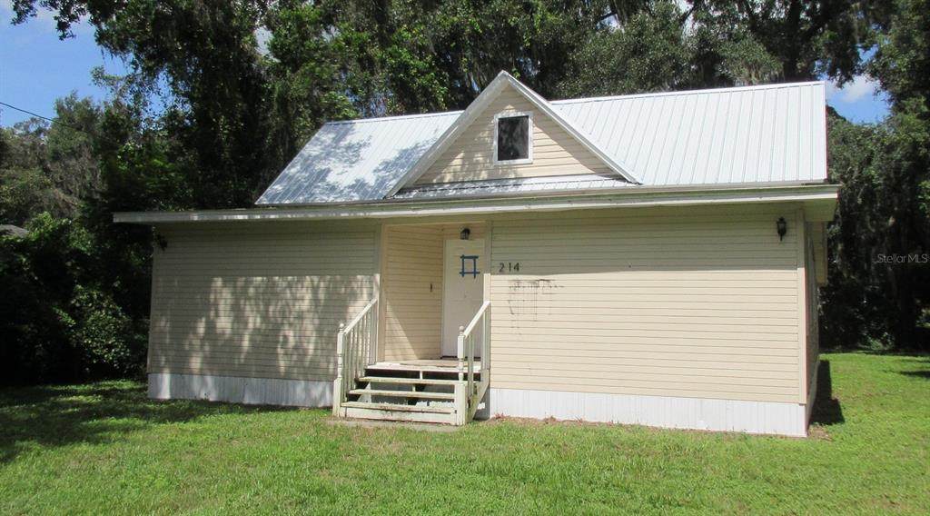 214 Dade Avenue - Photo 1