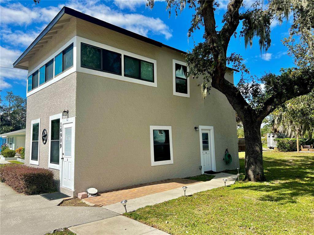 16909 Franklin Avenue - Photo 1