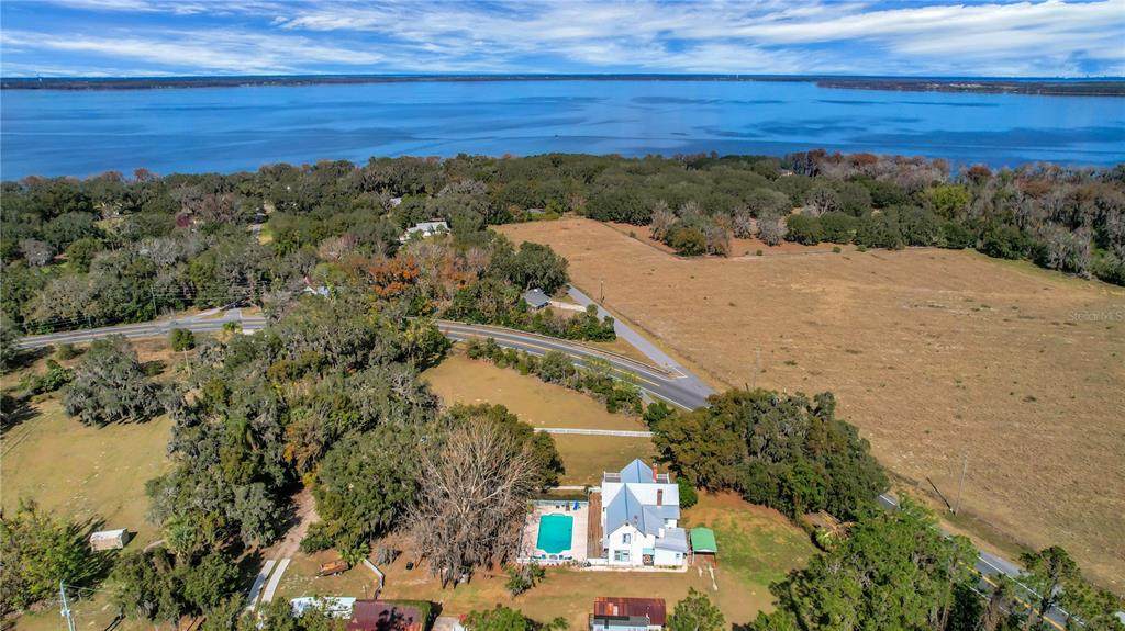 9210 County Road 48 - Photo 1