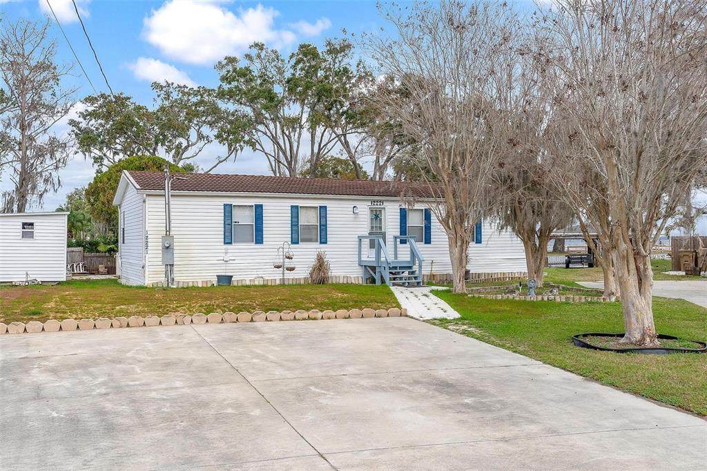 12221 Helena Court - Photo 1