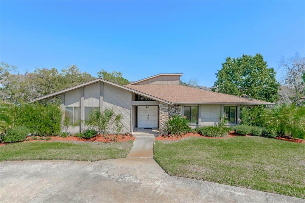 2918 Cocovia Way - Photo 1