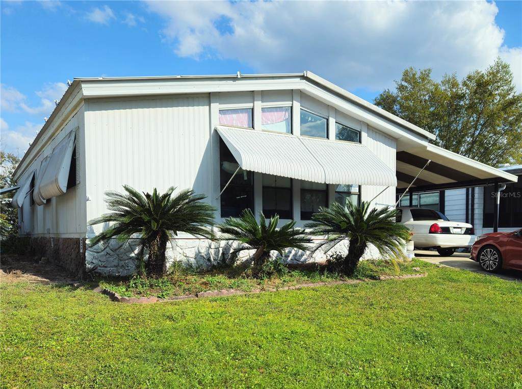 121 Maple Drive - Photo 1