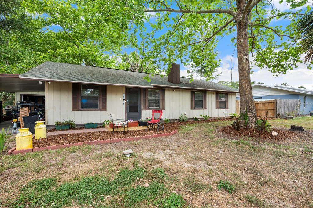 8140 76TH Avenue - Photo 1