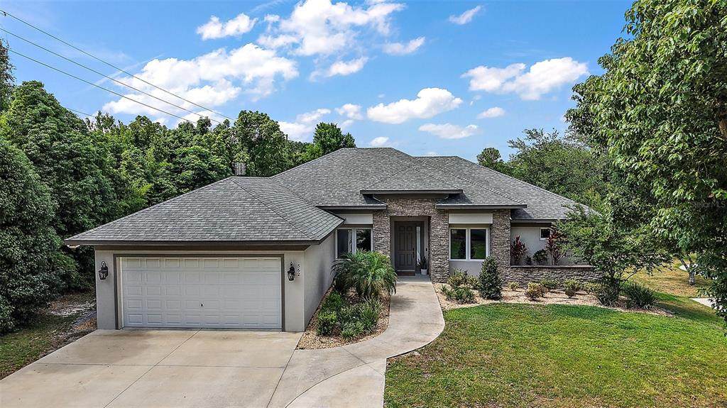 562 Dowling Circle - Photo 1
