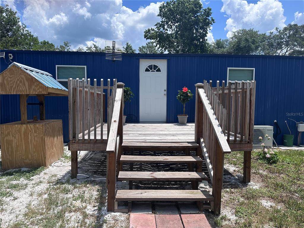 45506 Magnolia Street - Photo 1