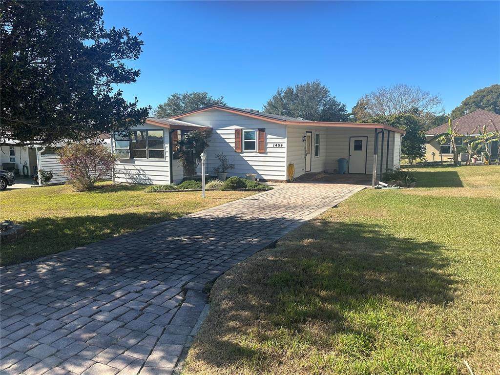 1404 Plantation Drive - Photo 1