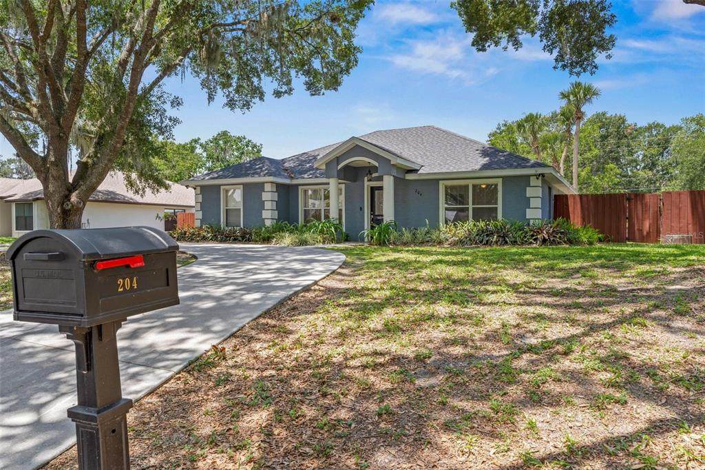 204 Lori Court - Photo 1