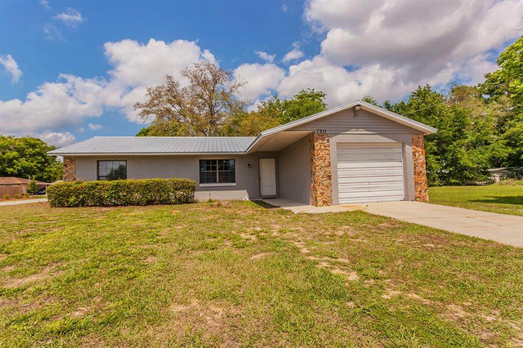 7211 120TH Street - Photo 1