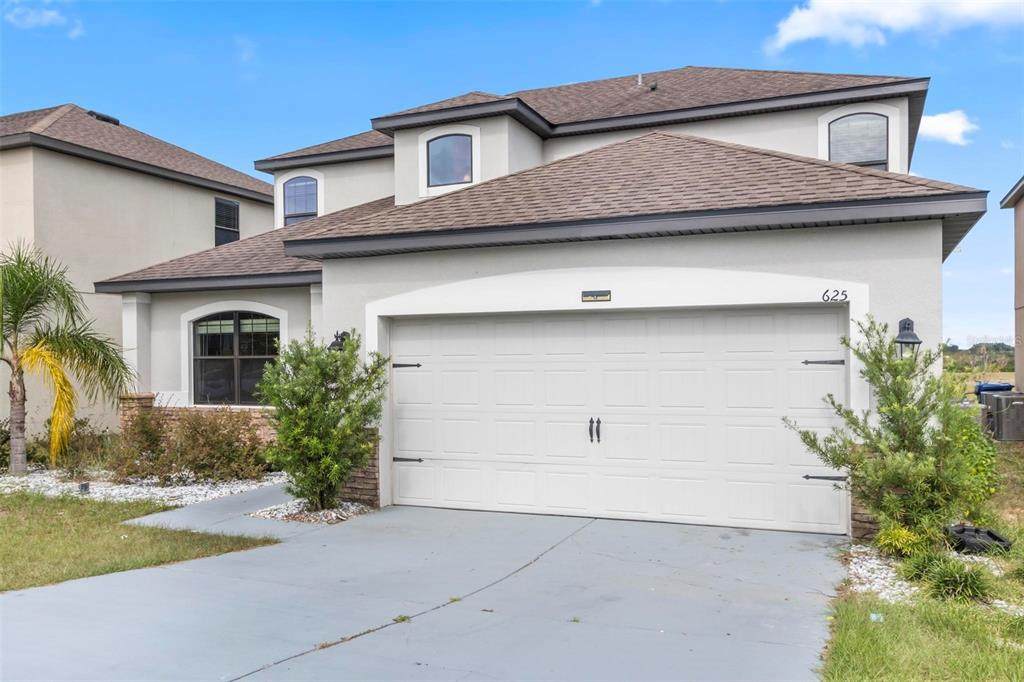 625 Silverthorn Place - Photo 1