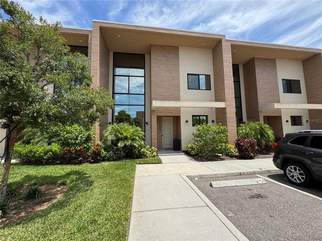 7455 Brooklyn Dr - Photo 1