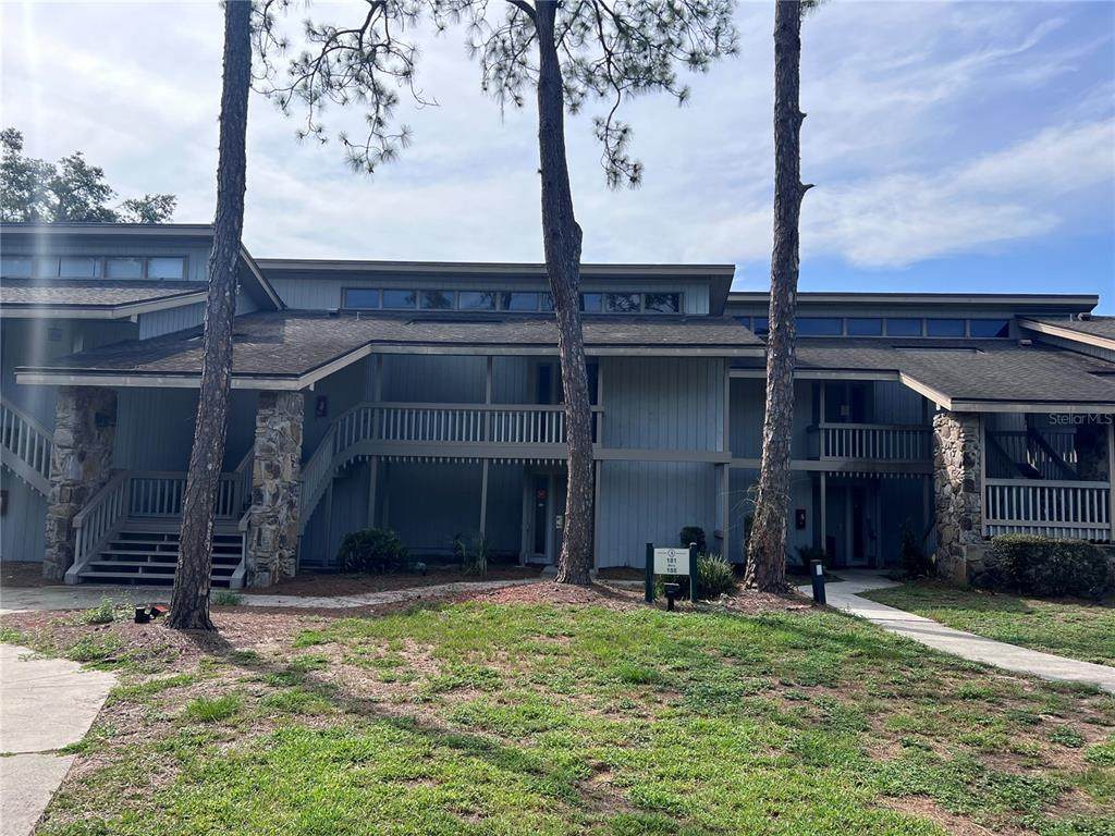 181 Palm View Court - Photo 1