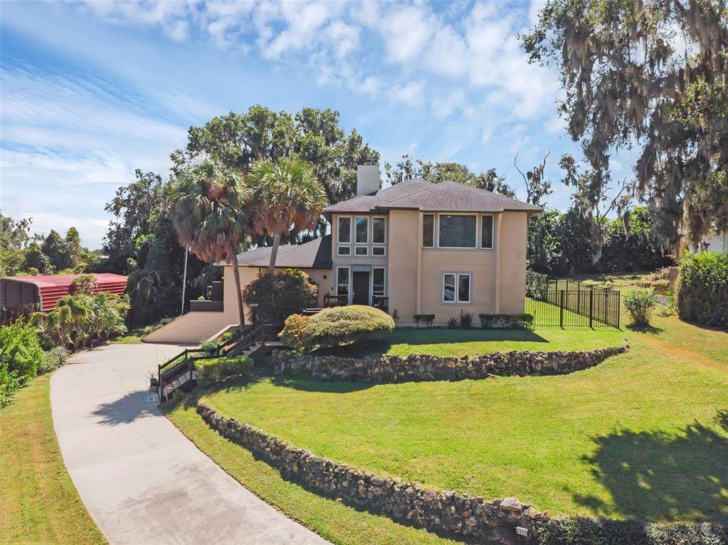 6846 Lake View Drive - Photo 1