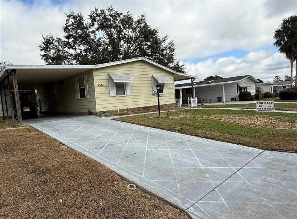 1532 Schwartz Boulevard - Photo 1