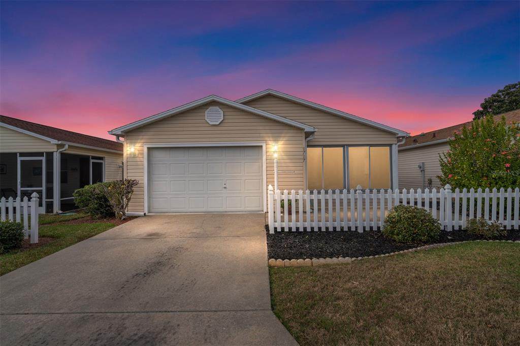 1717 Moreno Place - Photo 1