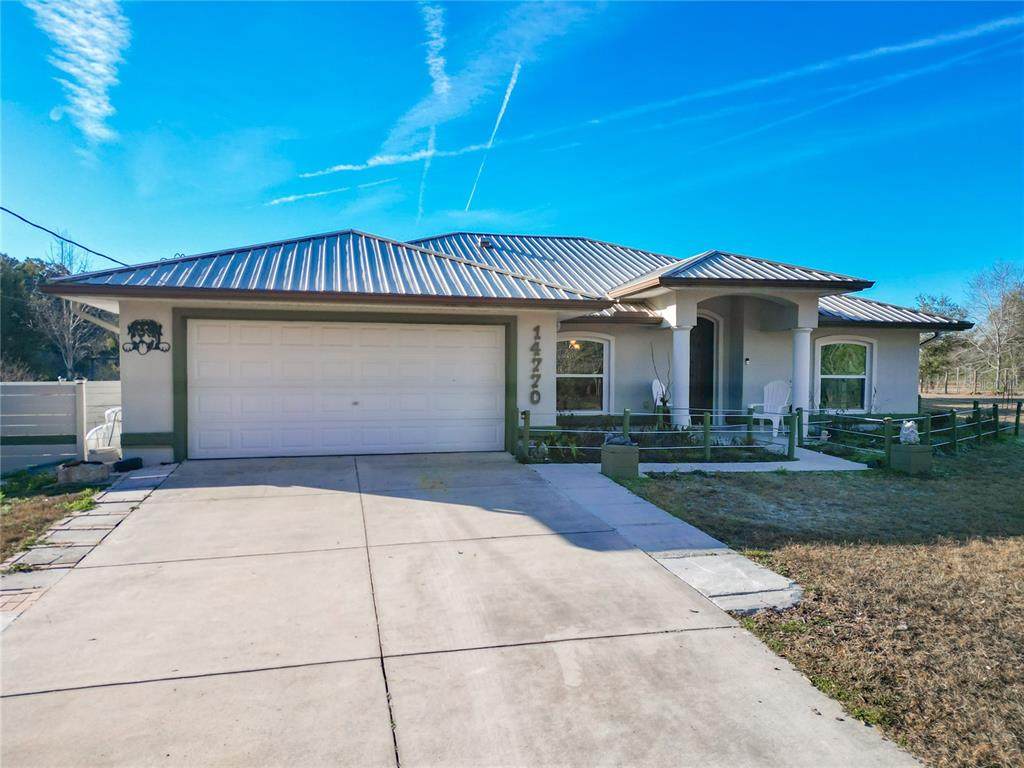 14770 30 Place - Photo 1