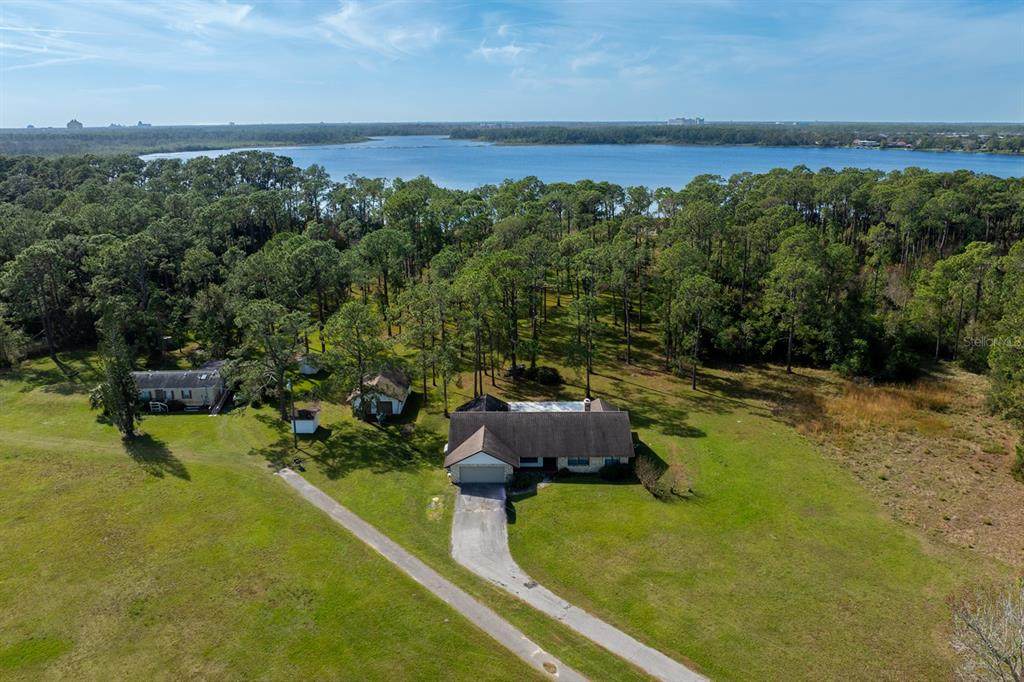 8822 Winter Garden Vineland Road - Photo 1