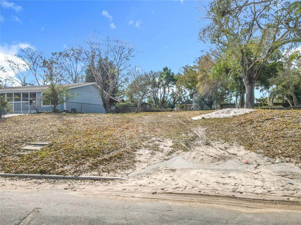 309 Weaver Avenue - Photo 1