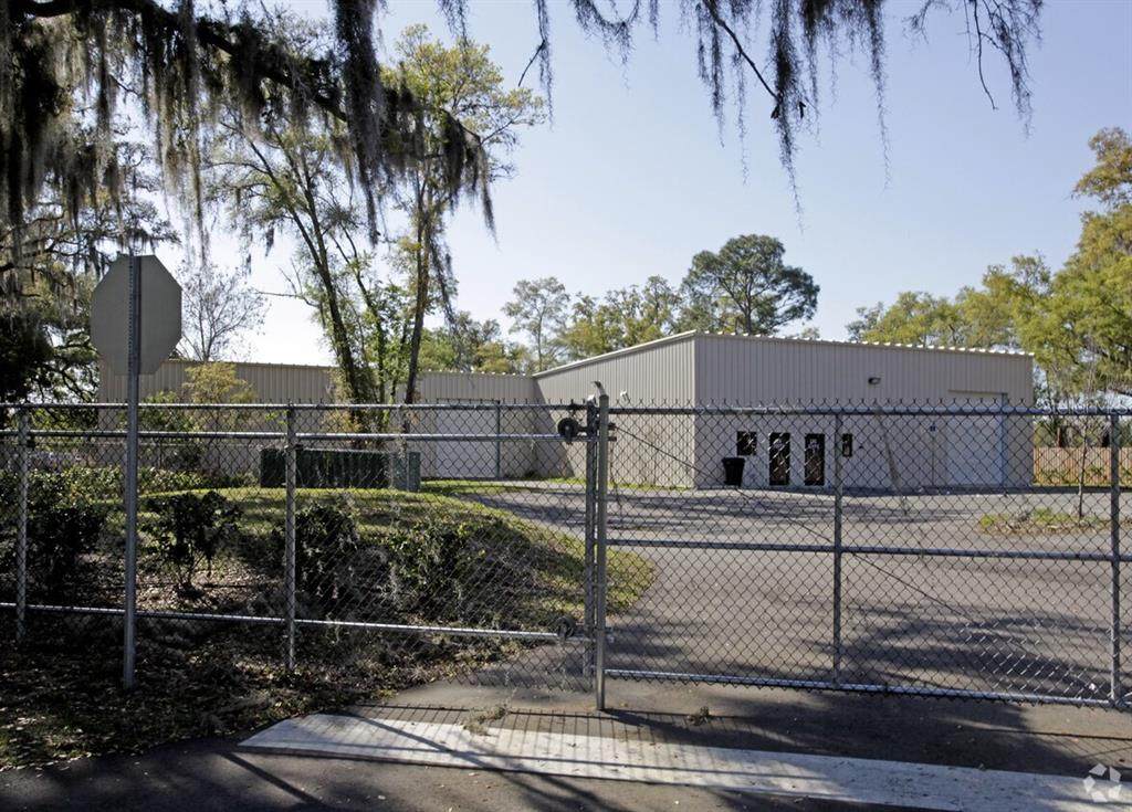 125 Montclair Road - Photo 1