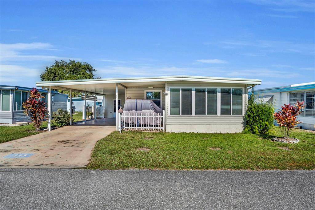 223 Paradise - Photo 1