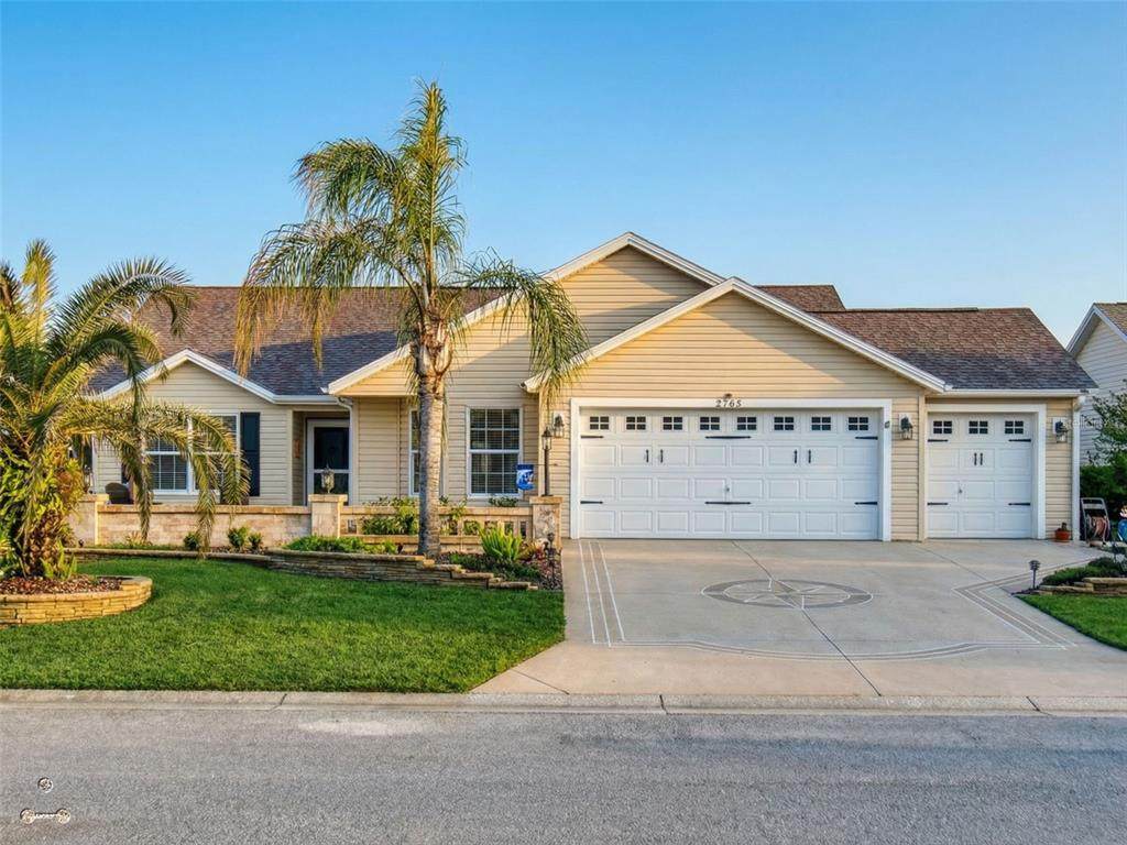 2752 Iris Way - Photo 1