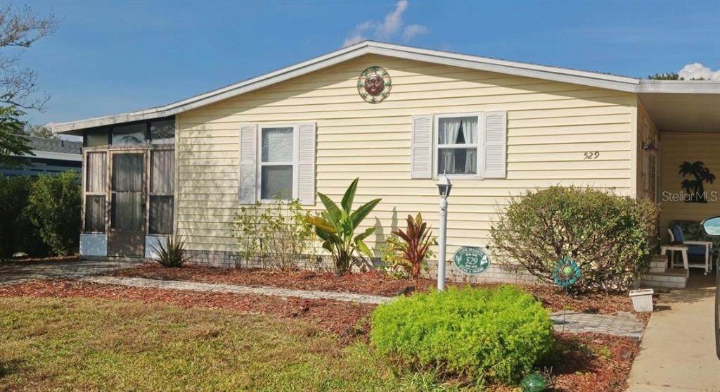529 Rainbow Boulevard - Photo 1