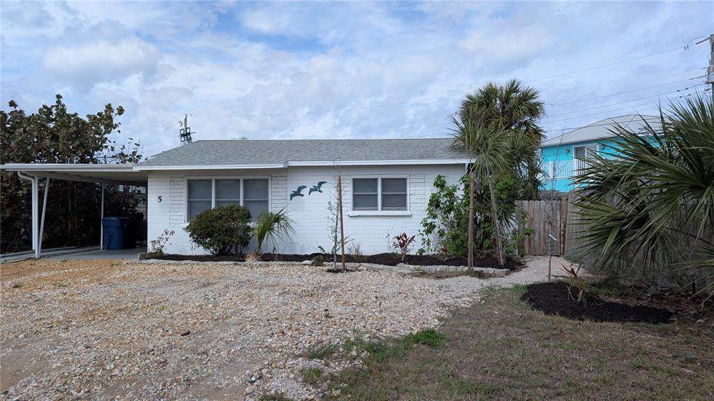 5 Seaside Drive - Photo 1