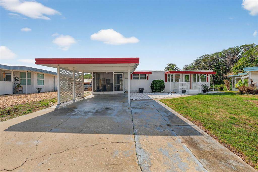 31701 Kelly Circle - Photo 1