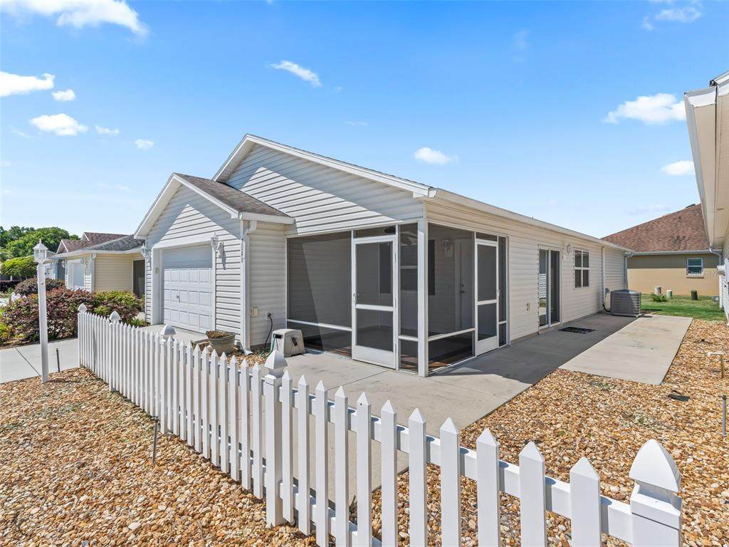 3046 Nutwood Avenue - Photo 1