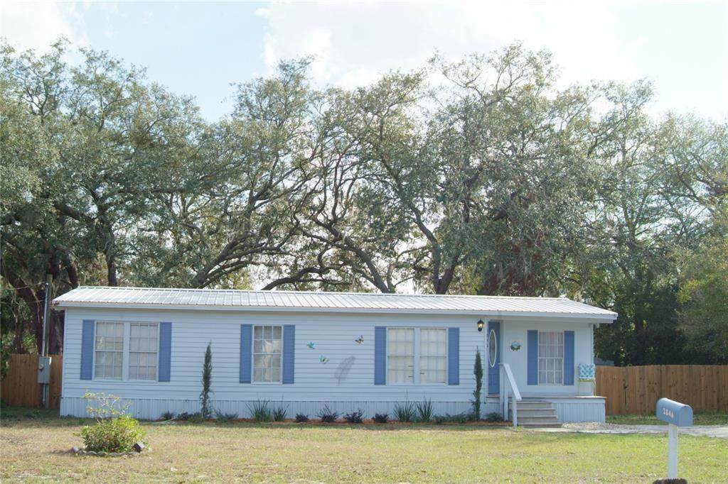 1846 Fruitland Park Boulevard - Photo 1