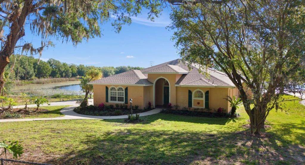 9440 County Road 561 - Photo 1