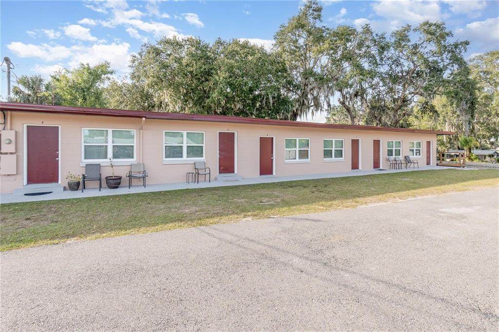 1401 Alfred Street - Photo 1