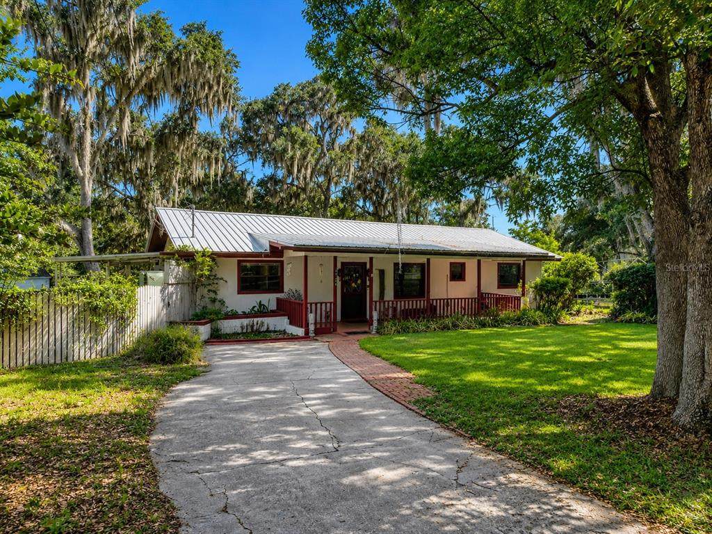 1724 164TH Circle - Photo 1
