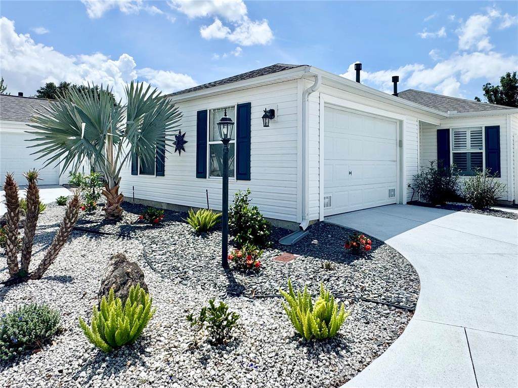 2090 Inverness Place - Photo 1