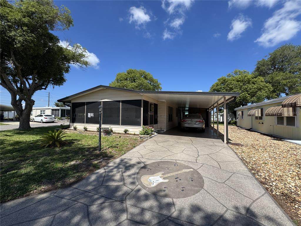 6733 Kensington Drive - Photo 1