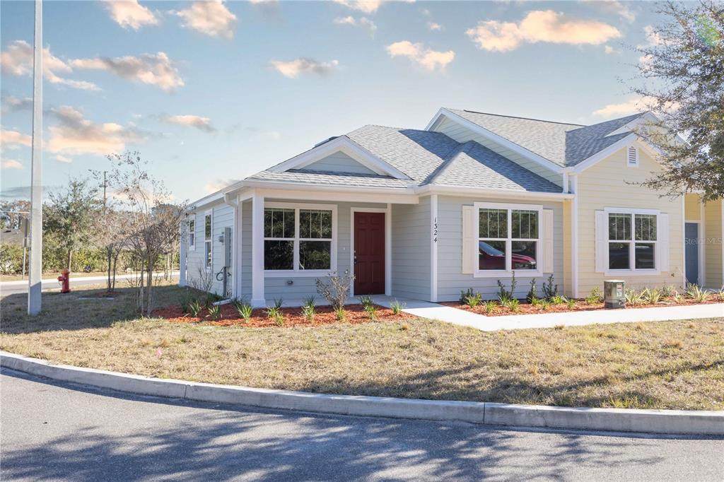 1342 Cottage Circle - Photo 1