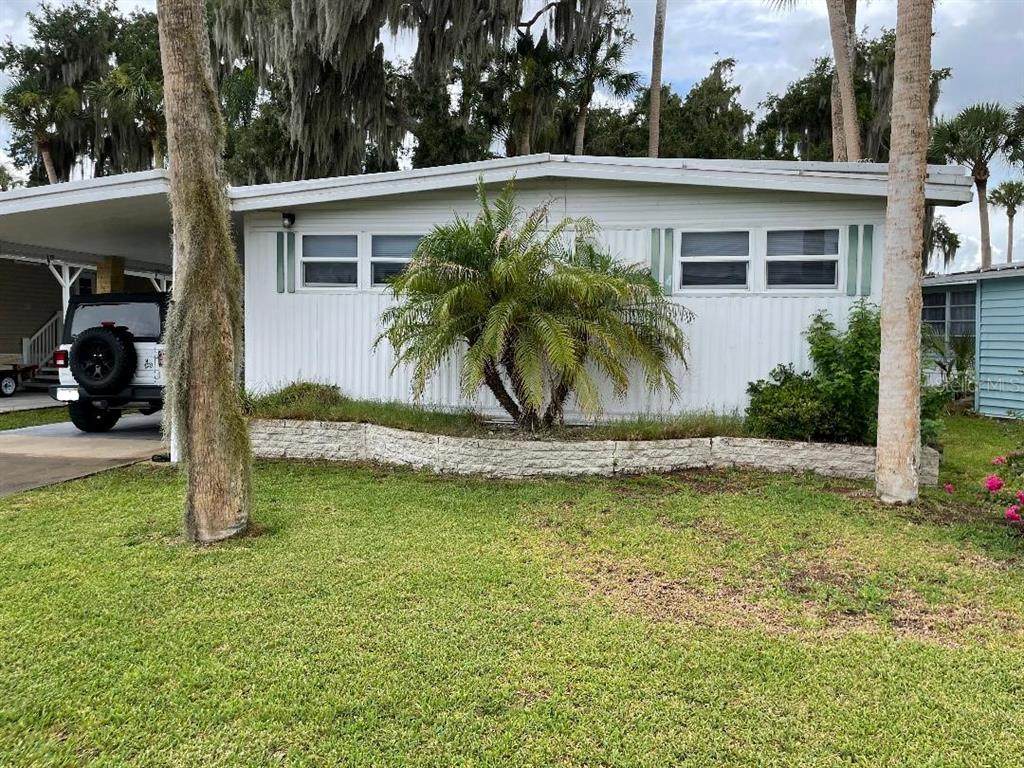 112 Palm Drive - Photo 1