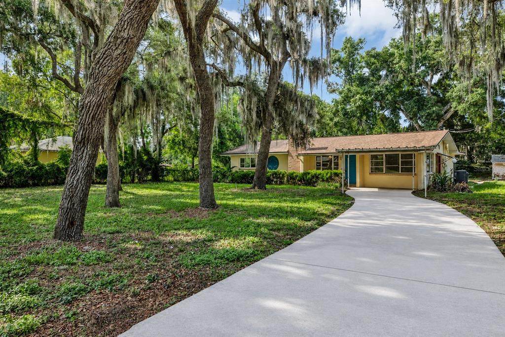 1503 Moss Avenue - Photo 1
