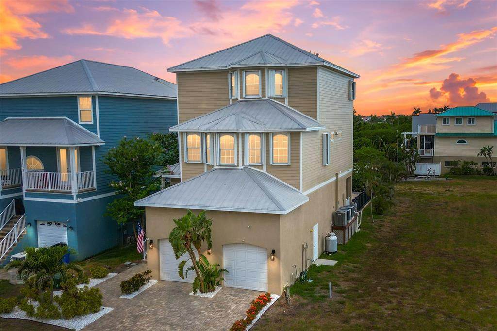 1340 Apollo Beach Boulevard - Photo 1