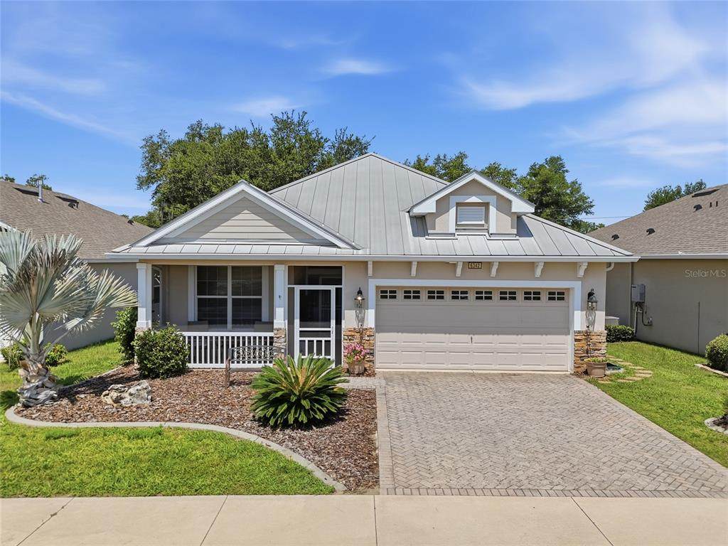 6342 Sanders Grove Circle - Photo 1