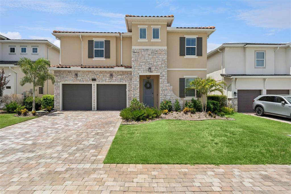 16111 Volterra Point - Photo 1