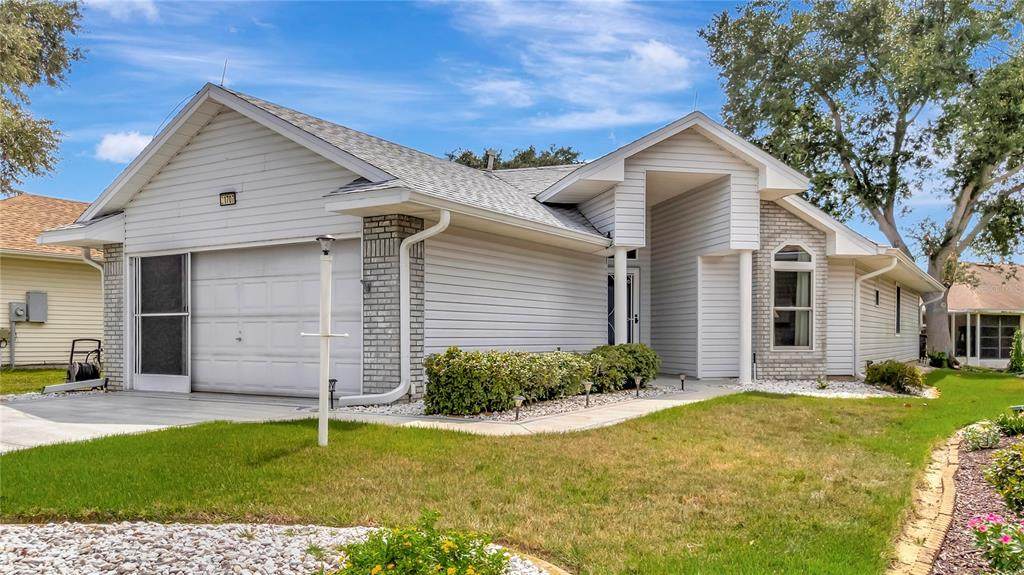 21707 Queen Mary Court - Photo 1