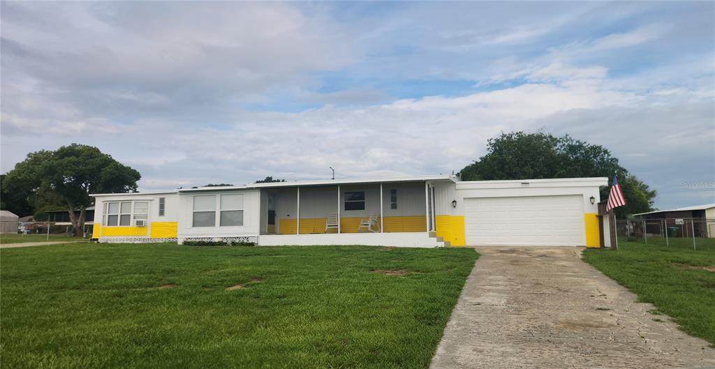 17653 Broad Street - Photo 1